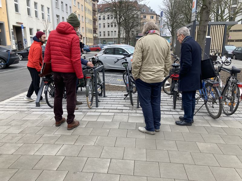LAK Landesarbeitskreis Verkehr besucht Mobilitätsstation in Düsseldorf